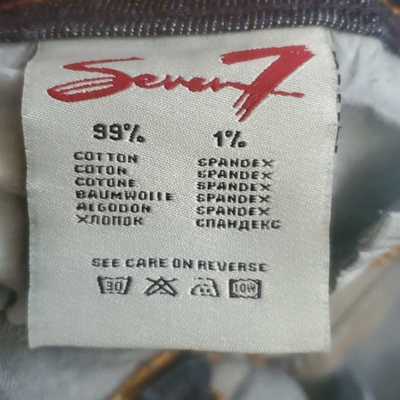 Jeans - Picture 3 of 3